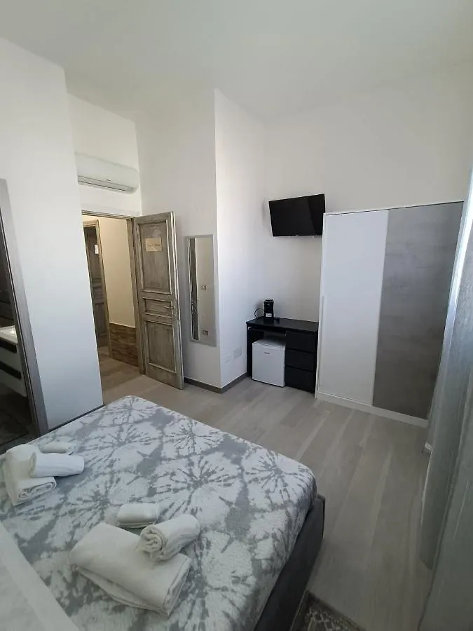The Sunrise Hotel San Teodoro